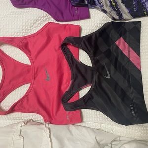 Pack of 4 Nike Sports Bras